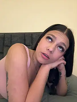 Alyshanon18 - SUCK NIPPLES😈