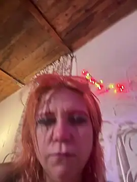 Cowslut - SPREAD HOLES