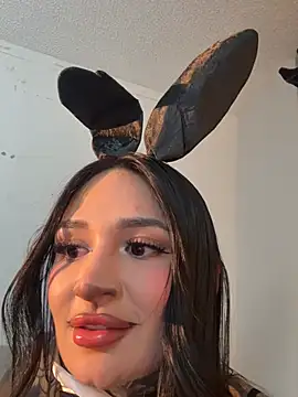Suis_evangeline - SPANK ASS DOGGY STYLE