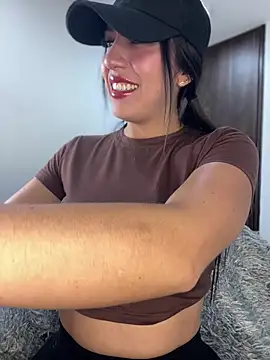MiaJones21 - 🤤😏 make me wet🤤😏