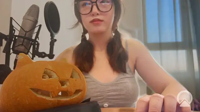 AlisaNaughty - Tittyfuck w/ dildo + drool😈