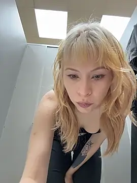_Little_Ginger - Take off my pants