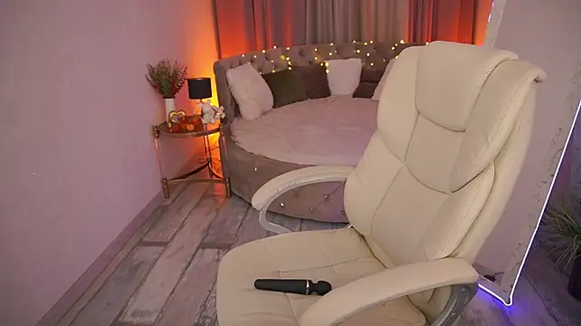 JuicyRina - make me so wet and happy✨💦