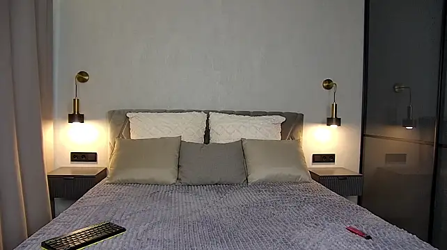Kitty_Asstronaut - slap my ass with whip