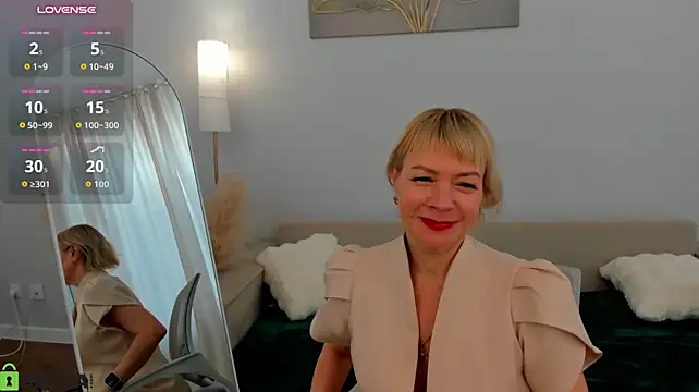 Ann_Annise - Spank my ass in Doga position 10 times