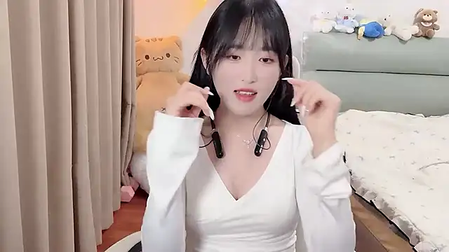 Chunchun_2026 - 小粉塞入自由控制一分钟
