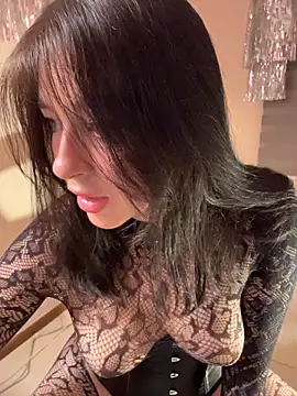 Evelynrosess1 - “Sexy blowjob with saliva + tits out”