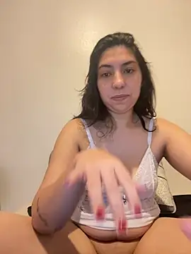SaraViana - Cuzinho com plug