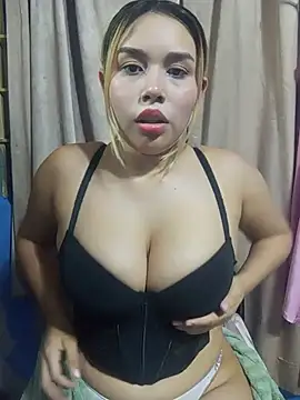 Johanacastillo - Rusas con dildo aceitoso 🤤🥵💦