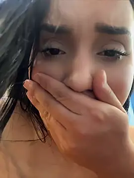Sara-cherry - ✨SPIT YOUR BOOBS + SQUEEZE THEM✨