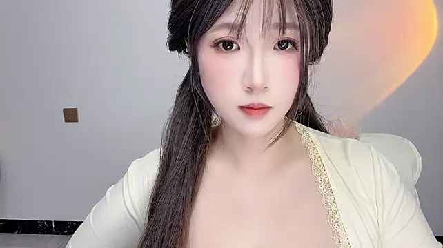 Lucy_8858 - 舔手指~