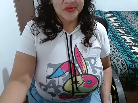 Ninifuckass - oil in titss