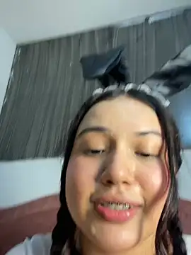 Zoe_lu - Cucumber in your little vagina🥒😈