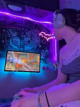Lilactease - ✨💦pussy play over cam💦✨