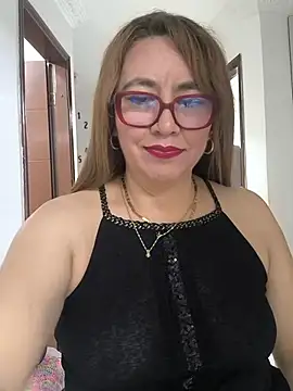Veraluz1975 - Besitos calientes 💋❣️💋💋