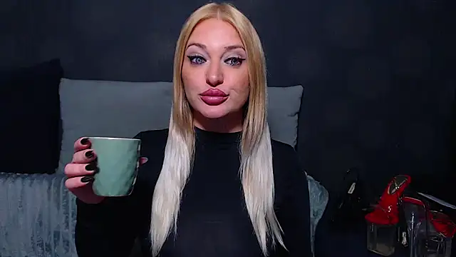 GodessJulia - Spoil me with my fav 111/222/333