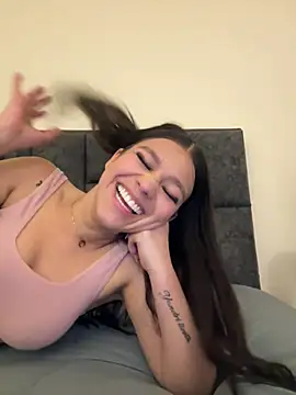 Alyshanon18 - SUCK NIPPLES😈