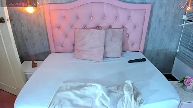 Lissa_jhonsoon - HELP ME REACH THE ORGASM PLEASE 🥵