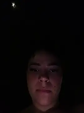 Mommy-Hot - Stranger touches my Tits In the park