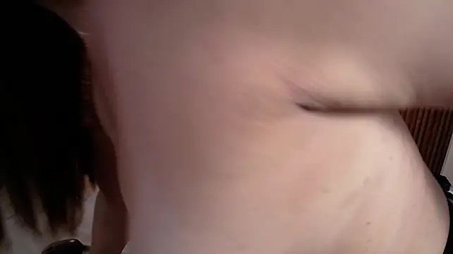 Ariana_Wayne - oil on my pussy and tits
