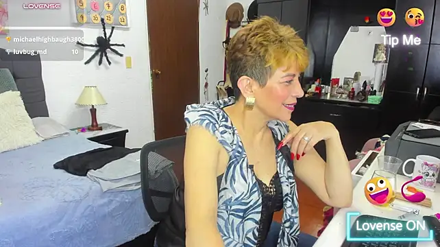 Angelina_Stone_65 - Honey, help me achieve my goal/surprise