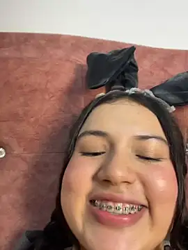 Zoe_lu - Ride on my cock Zoe😈🔥