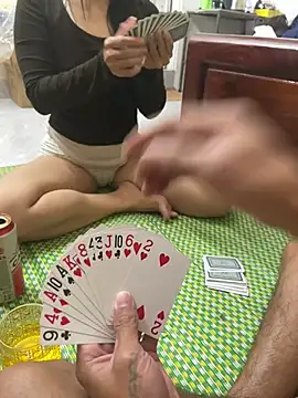 -Danny-y - cần tiền mua iphone live cho rõ nét