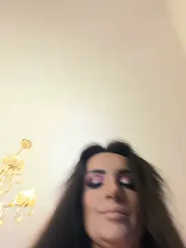EdithQuillian - Lifting my dress up on my tights