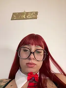 Queenlo_xxx - gagne 2 vidéos très HARD💦