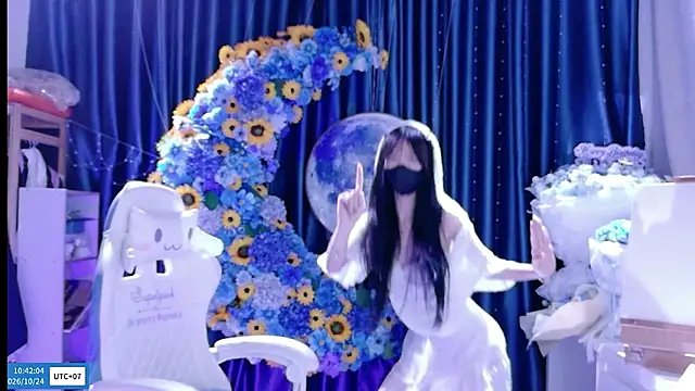 Your-Sunshinee - silly dance
