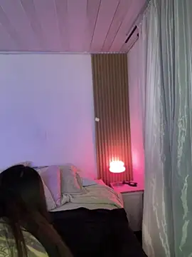 Mae_Henao9 - finger in ass + photo