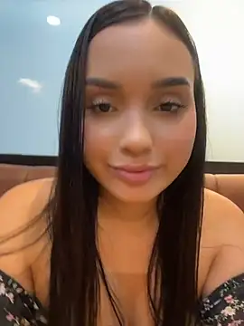 Sara-cherry - ✨SPIT YOUR BOOBS + SQUEEZE THEM✨