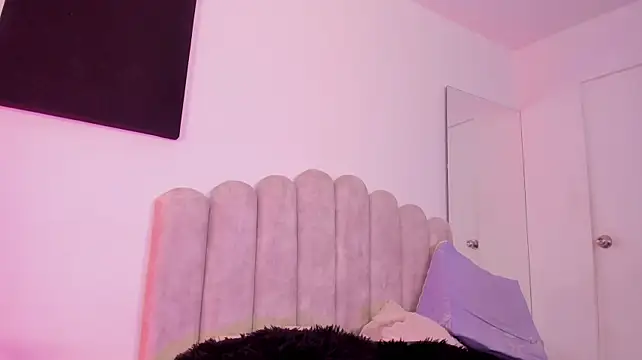 Its_Valery - Ice Tease / Nipple and pussy play with
