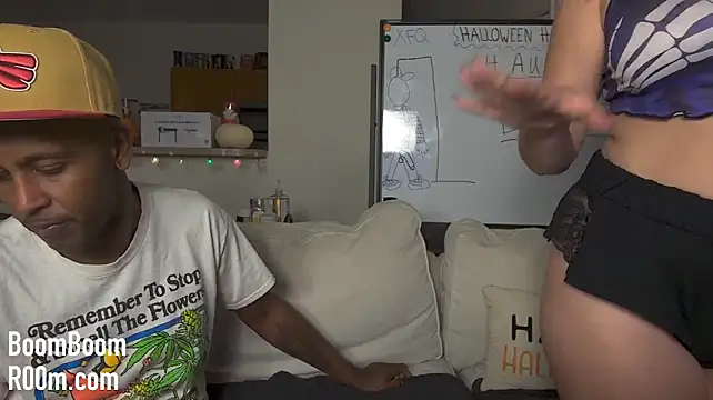 Boomboomr00m - Naked Domi + Cum Countdown