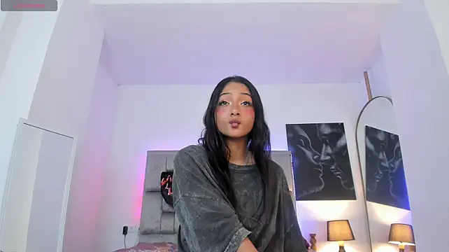 Kiara_bellaa - spank the buttocks hard x10