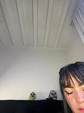 __itsbambi - squirt for you + domi 💦