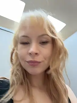 _Little_Ginger - Take off my pants
