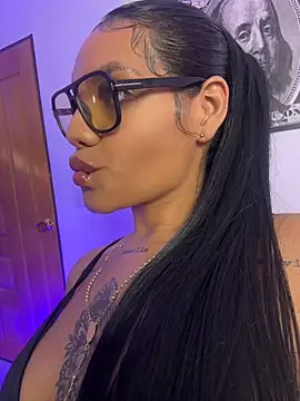 Victoria14_ - Playing with my pussy 💦😏BuzzMe55
