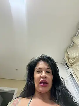 Carolinecbso - Siririca ao vivo 2min