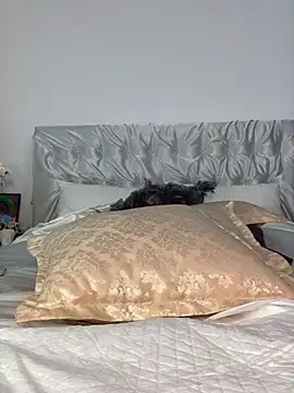 Goddess_SirenaDeep1 - Pussy Fingering until she SQUIRT