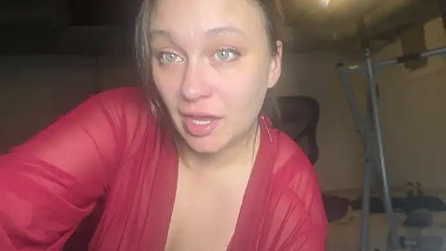 IvanaPlenty - Get a dildo involved