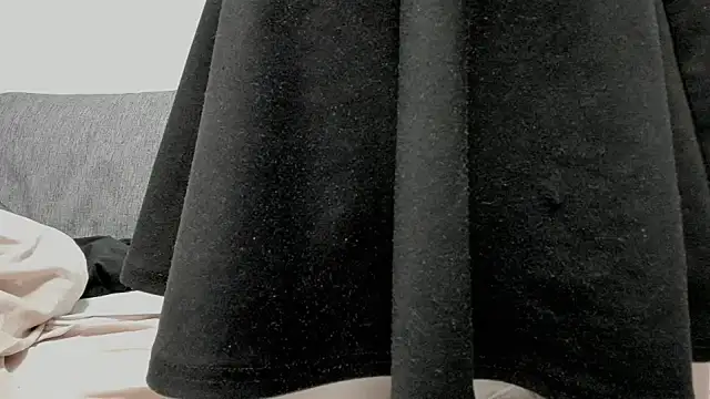 MissShyCherry - Pick My Pose + Slow Dance