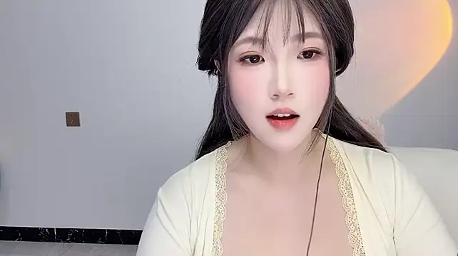 Lucy_8858 - 舔手指~