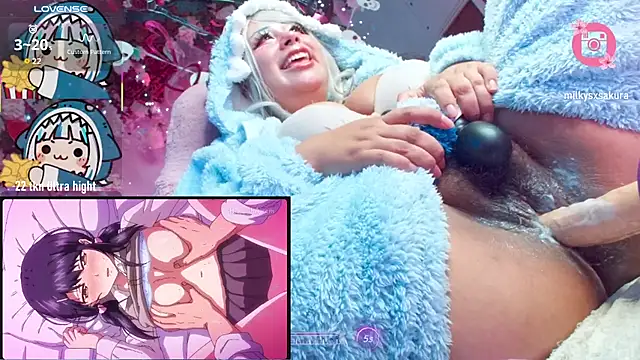 MilkyXSakura - Nipple clamps + 20 spanks in boobs 🦈