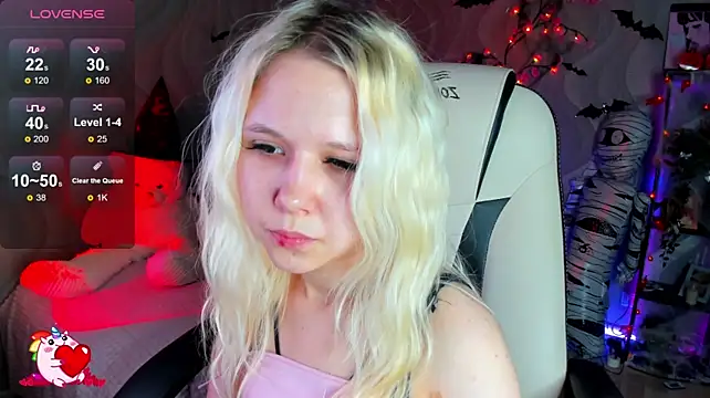 VivieSunn - take off your panties