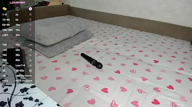 Adelina__sweety____ - finger in the ass