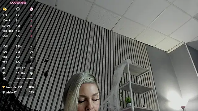 Betty_Brock - sexy undertits