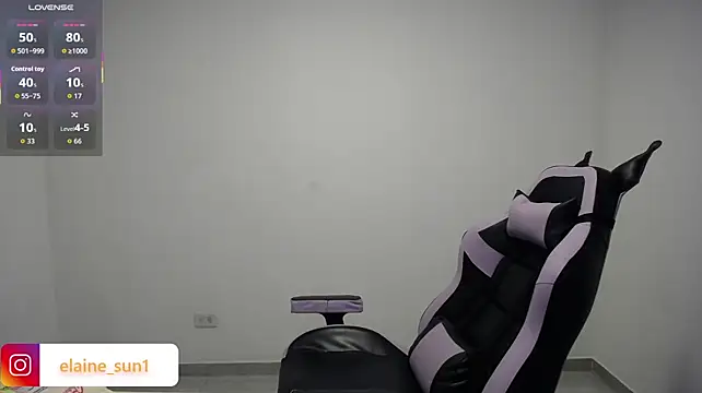 Elaine_sun1 - Spread asshole