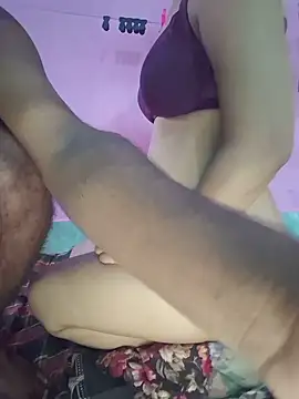 LovelyPriya - Pussy slap 5 with belt and nippel clamp