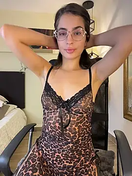Emma_Vonn - FINGERIN + RUB MY ASS🍑😏